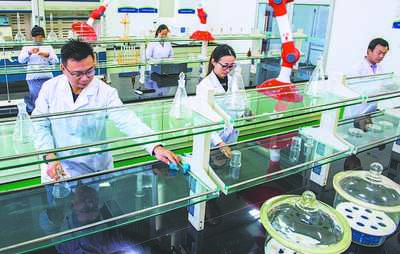 河北棗強(qiáng)縣大力推動(dòng)民營(yíng)企業(yè)轉(zhuǎn)型升級(jí) 強(qiáng)化技術(shù)研發(fā)驅(qū)動(dòng)